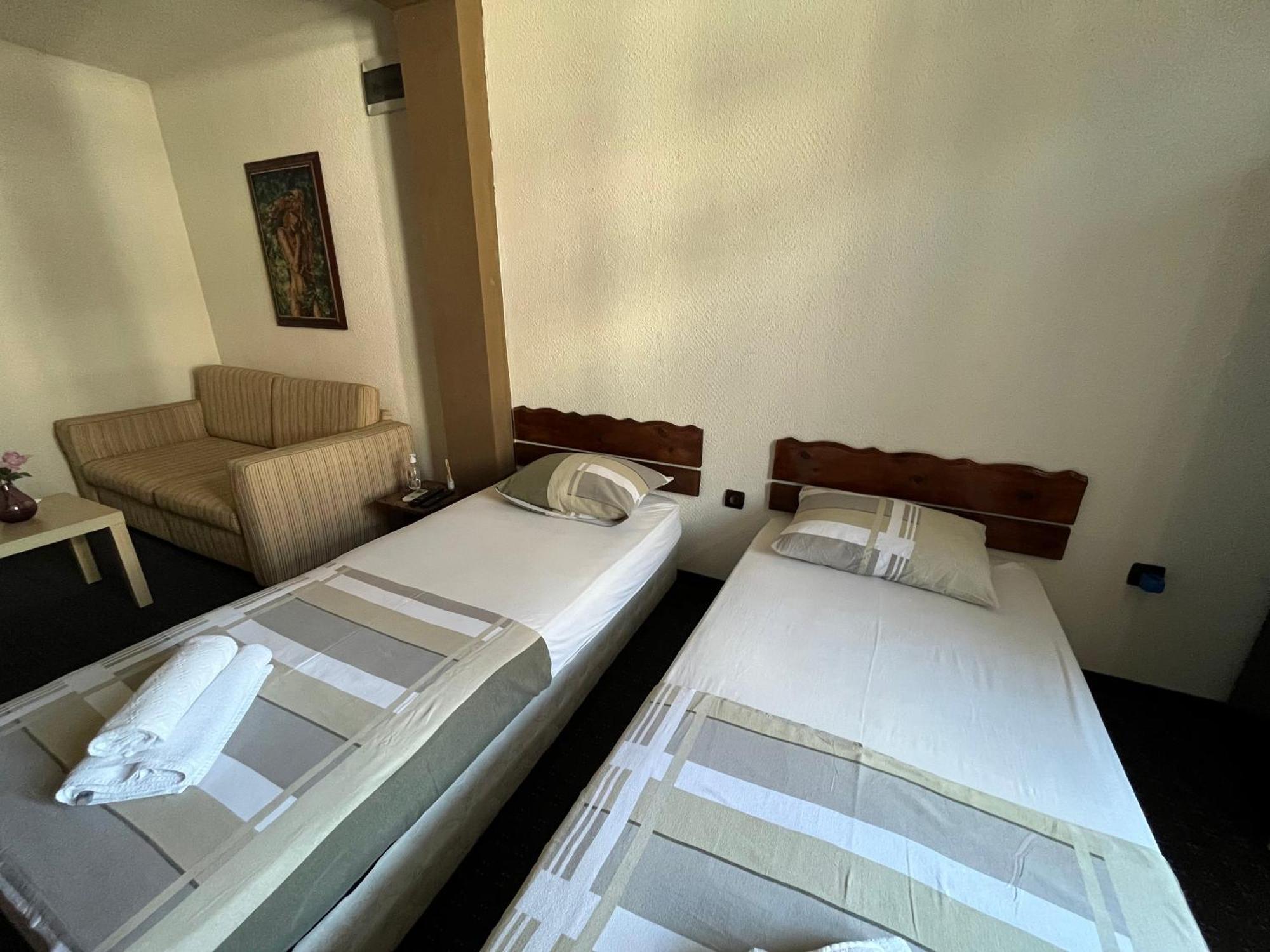 Vel House Hostel Plovdiv Luaran gambar